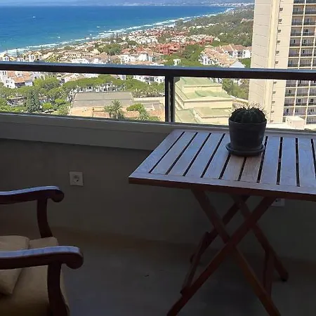 Vistas Al Mar Del Апартаменты Марбелья