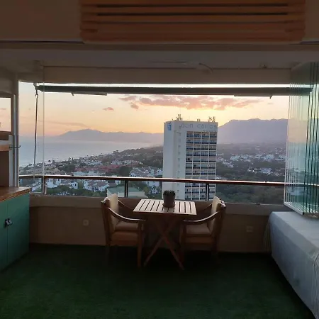 Vistas Al Mar Del Апартаменты Марбелья