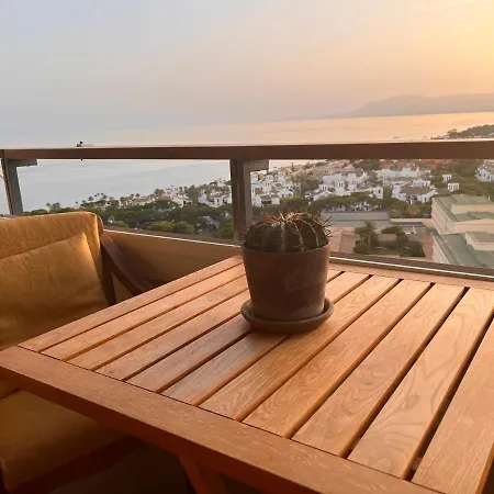 Vistas Al Mar Del *